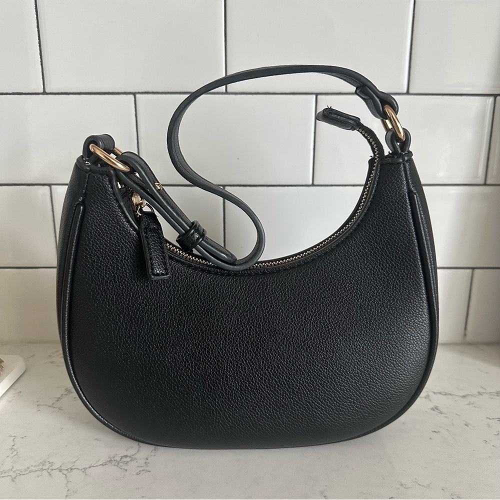 Black Shoulder Bag